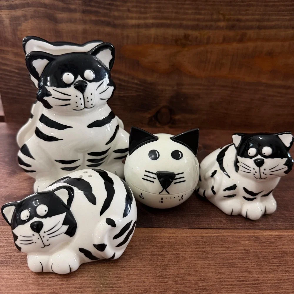 VTG 3pc Burton+Burton Chester Cat & More Salt Pepper Shakers Napkin Holder Timer